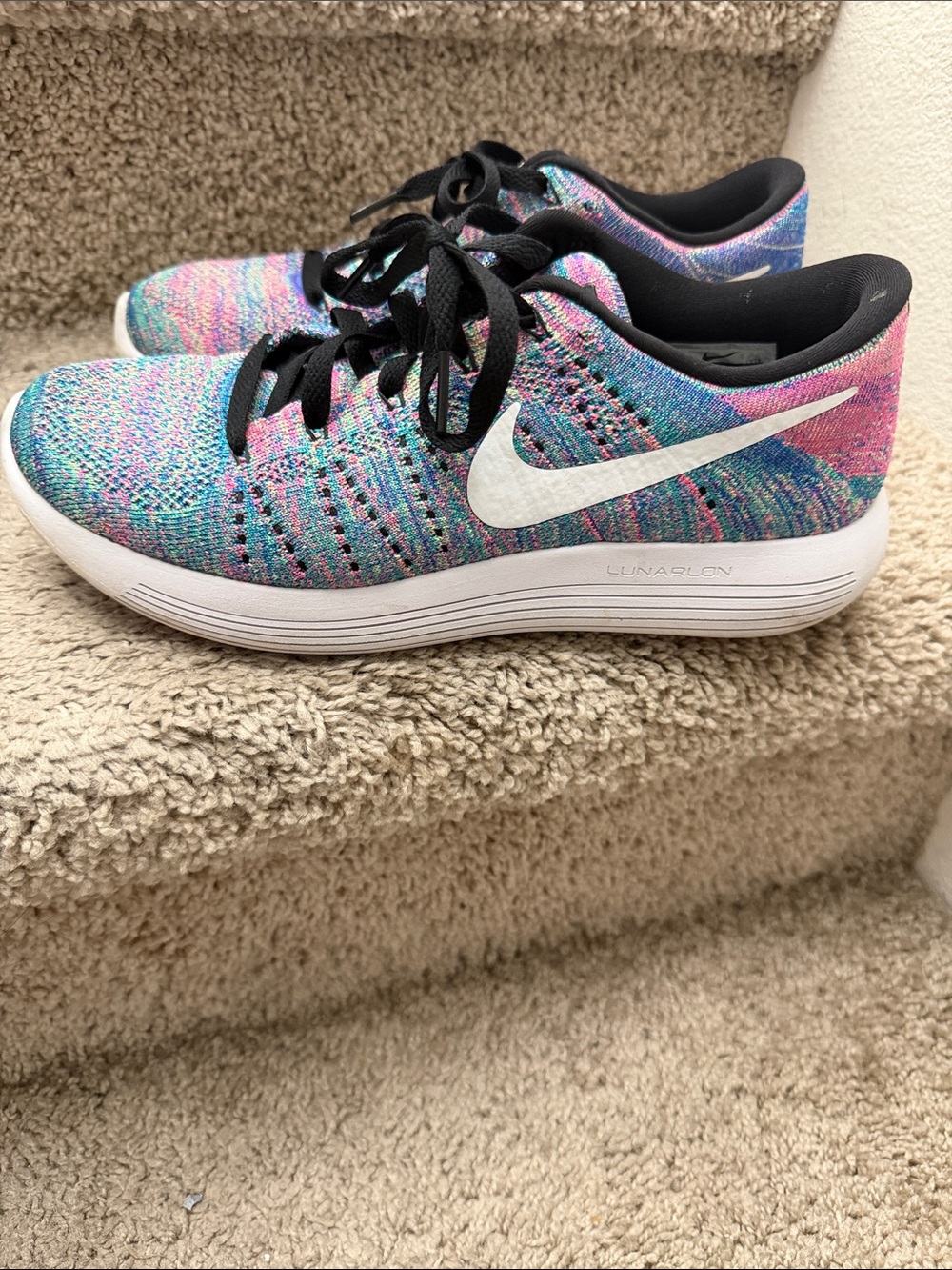 Nike Women's Multicolor Flyknit lunarlon Running Shoes